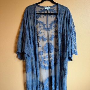 She + Sky Lace Kimono (M/L)